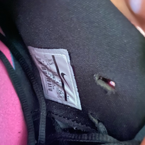 Nike Kyrie 4s 80s edition from the decade pack - Picture 5 of 6